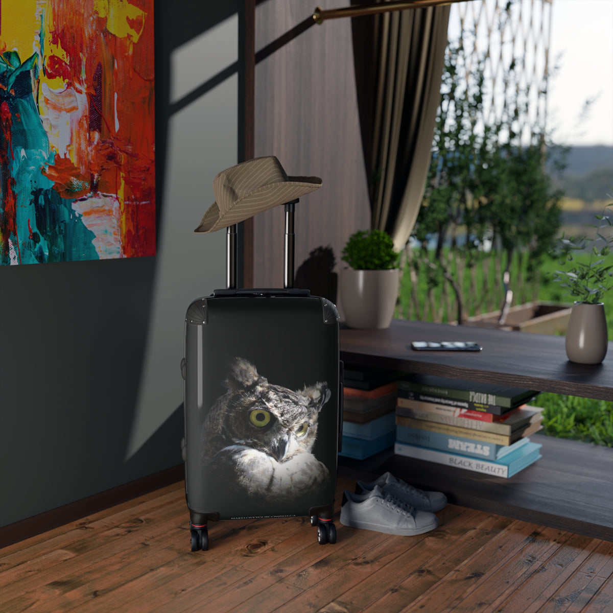 Great Horned Owl Graphic Hardshell Rolling Suitcase